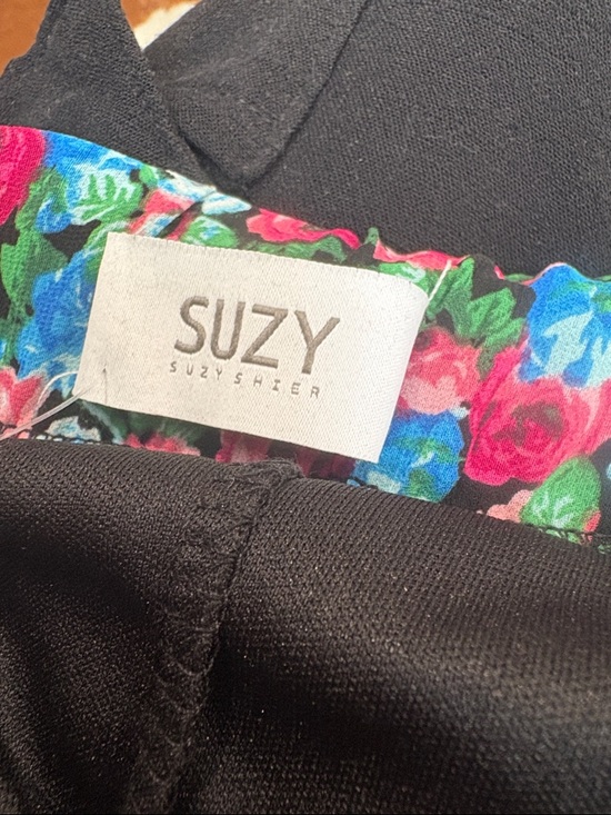 Suzy Shier Floral Pleated Midi Skirt in Green, Pink and Blue size L brand new - Picture 6 of 6